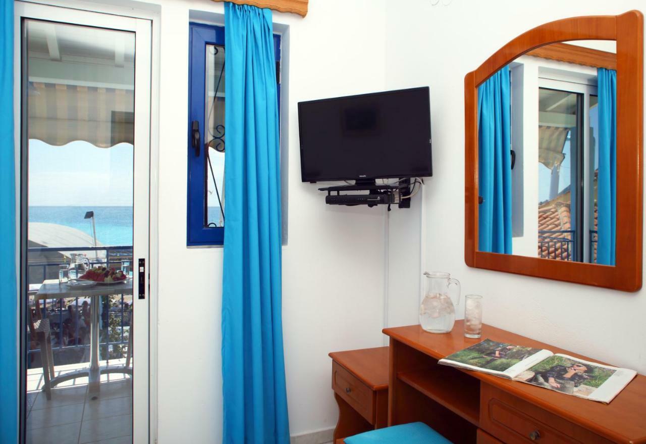 Theocharis Bros - Studios Apartments Áyios Nikítas Zewnętrze zdjęcie